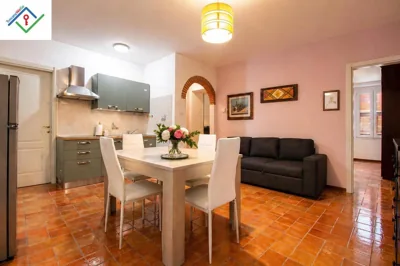 San Michele House- Appartamento Lucca, Centro Storico, 2 Camere – Фото 2